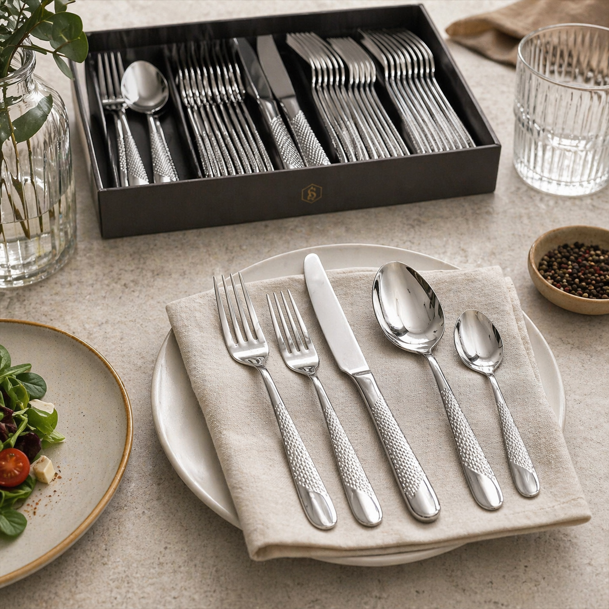 24PCS Stainless Steel Cutlery Set – Heavy Duty Hotel Quality Dining Set